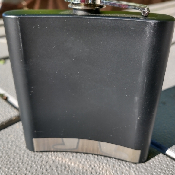 Stainless steel drinking flask mad caveman 6 oz. - Picture 2 of 5